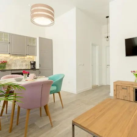 Hedera Estate Hedera A2 - Breakfast Included Apartamento *