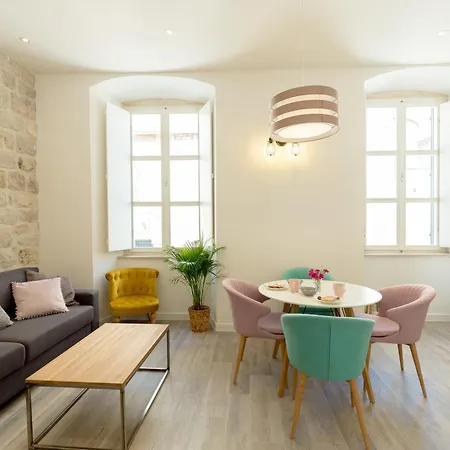 Hedera Estate Hedera A2 - Breakfast Included Apartamento *
