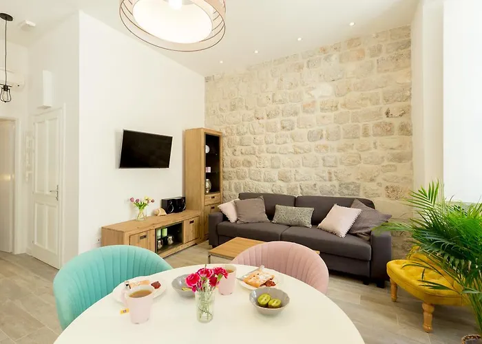 Hedera Estate, Hedera A2 Дубровник